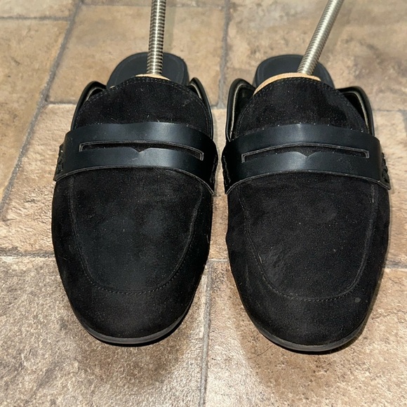 Circus Size 8 - Picture 3 of 7